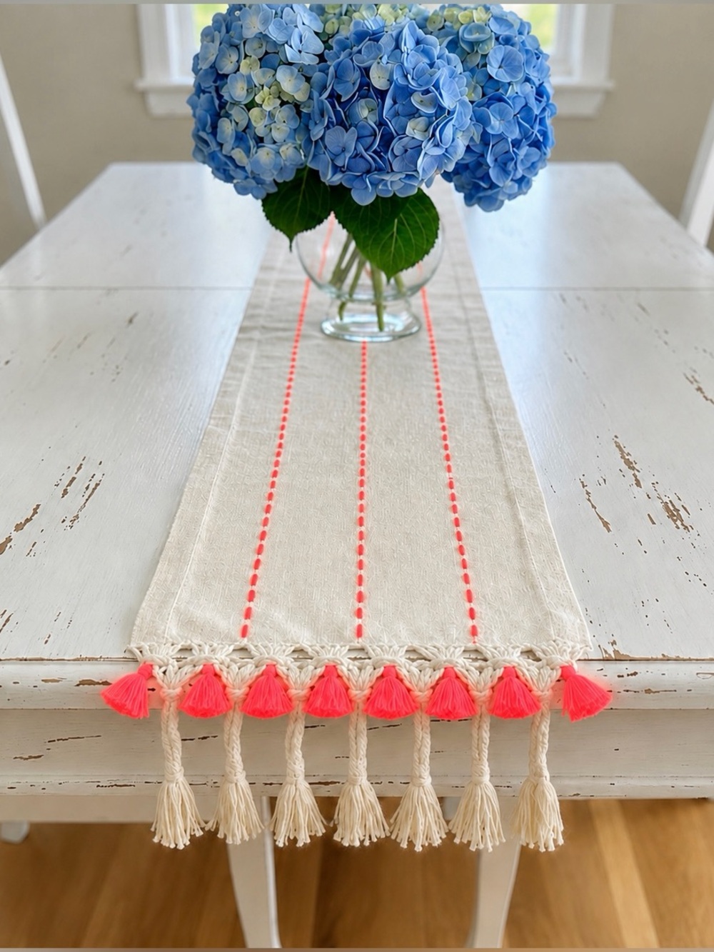 Anthropologie $68 Kai Cream Woven Table Runner with Neon Pink Stitching — NWT